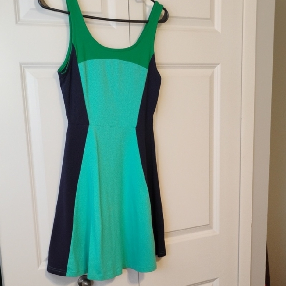 Express Vibrant Green Top